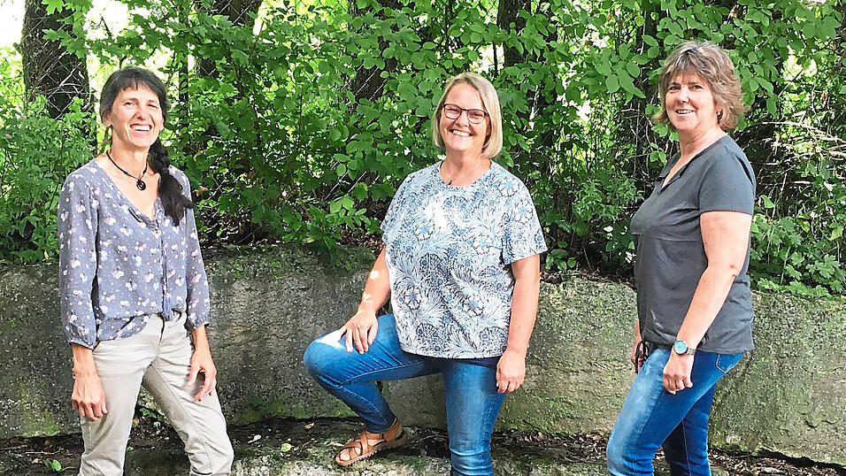 Die Leiterinnen des 'Café Memory', Lucia Prenninger, Elisabeth Schröppl und Barbara Ritter (v. l.), freuen sich auf neue Teilnehmer. Die Leiterinnen des 'Café Memory', Lucia Prenninger, Elisabeth Schröppl und Barbara Ritter (v. l.), freuen sich auf neue Teilnehmer.