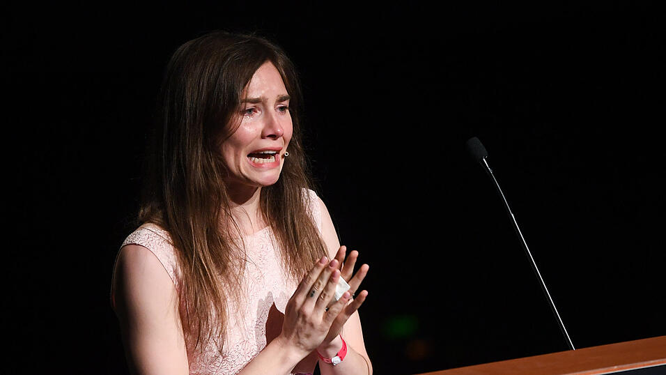 Amanda Knox auf einem Foto aus dem Jahr 2019. Hier spricht sie bei einem Kongress zu Justizirrt&uuml;mern.