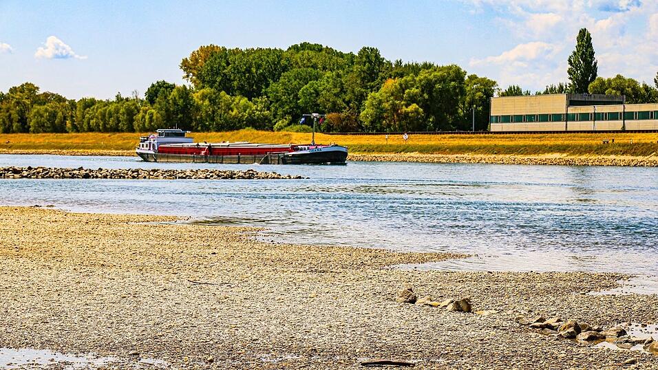 Das Niedrigwasser dürfte die deutsche Wirtschaft im dritten Quartal gebremst haben Das Niedrigwasser dürfte die deutsche Wirtschaft im dritten Quartal gebremst haben