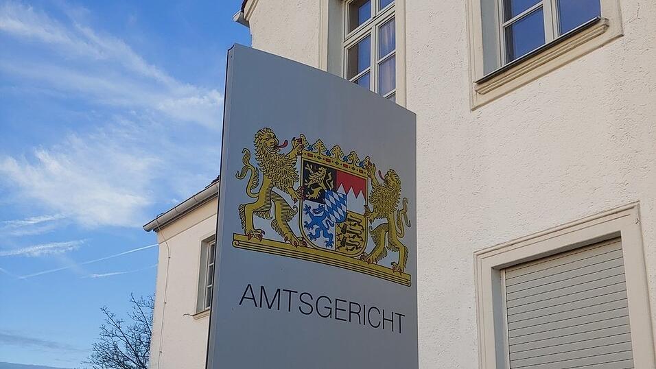 Vier Stunden lang dauerte die Verhandlung vor dem Amtsgericht Landau. Vier Stunden lang dauerte die Verhandlung vor dem Amtsgericht Landau.