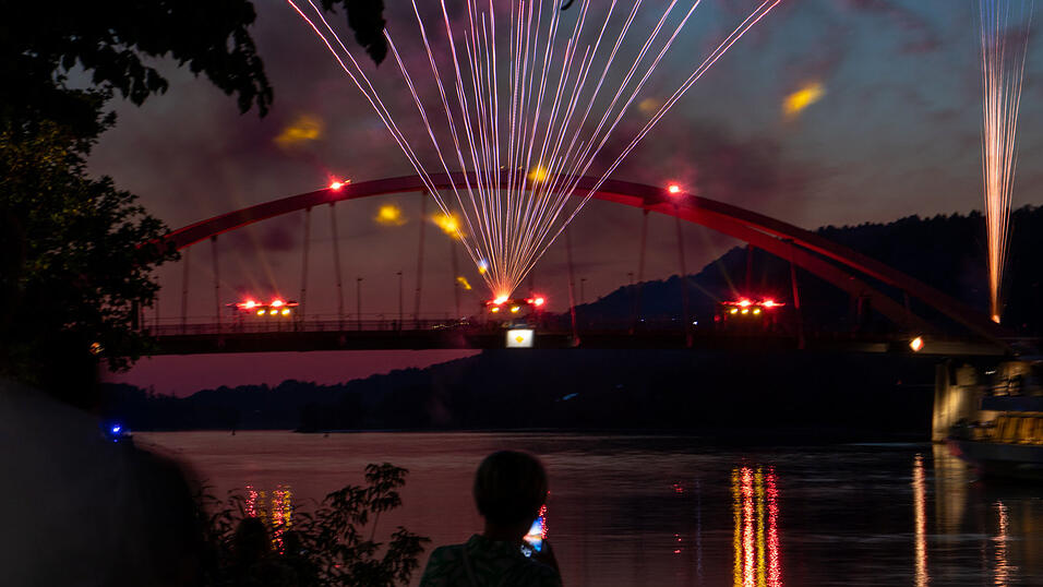 'Donau in Flammen' fand heuer zum 20. Mal in Vilshofen statt.