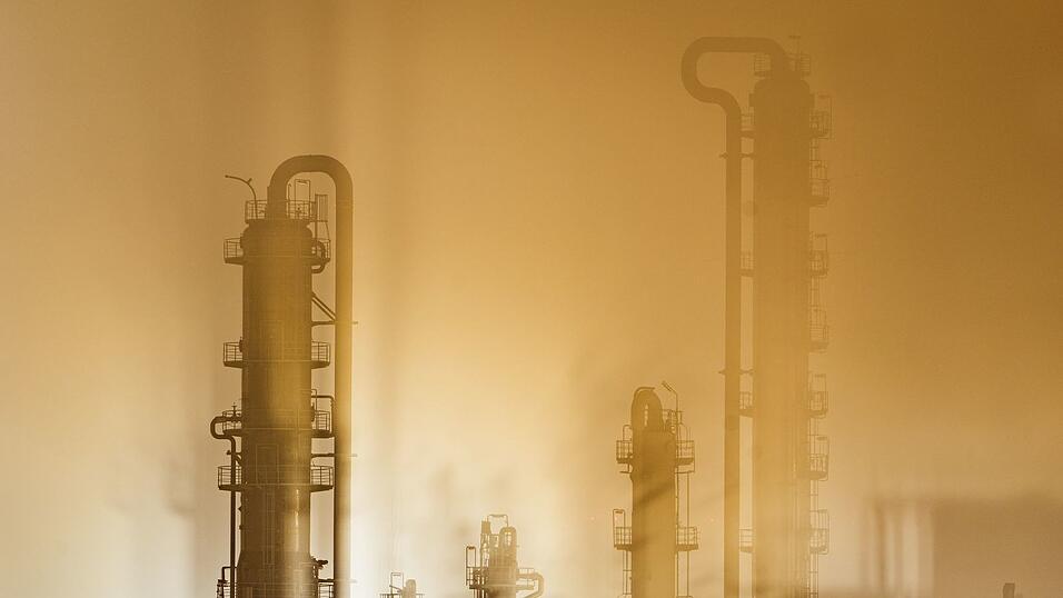 Die deutsche Wirtschaft m&uuml;ht sich nur langsam aus der jahrelangen Flaute. (Archivbild)