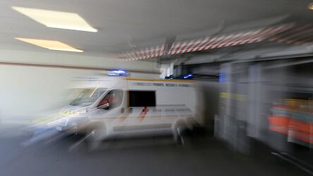 Ein f&uuml;hrerloser Lieferwagen ist in Marseille in eine Schulgruppe gerollt. (Archivbild)