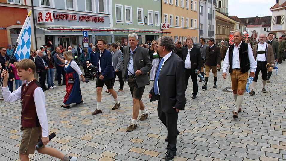 Das sind die sch&ouml;nsten Bilder vom Jubil&auml;umsfestzug.
