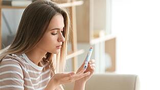 Menschen mit Diabetes Typ 1 müssen oft ihren Blutzucker checken. Menschen mit Diabetes Typ 1 müssen oft ihren Blutzucker checken.