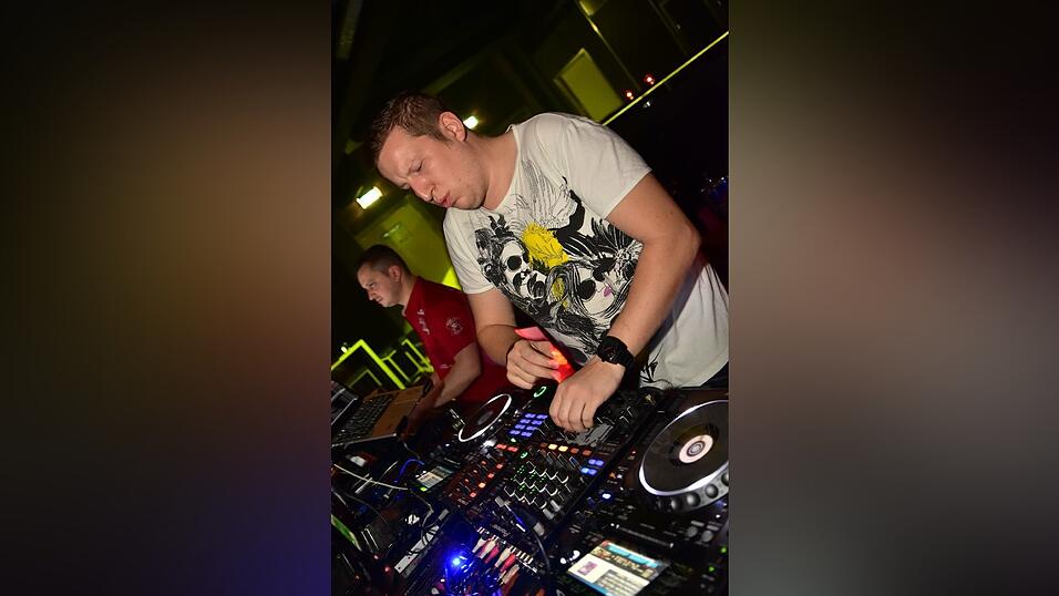 Im Stars wurde wurde wieder getanzt und gefeiert, bis das Licht anging.