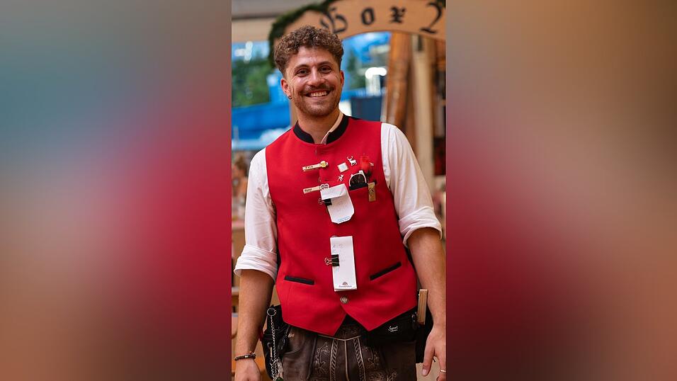 Die Partybilder vom Montag, 10. August, aus dem Festzelt Greindl. Die Partybilder vom Montag, 10. August, aus dem Festzelt Greindl.