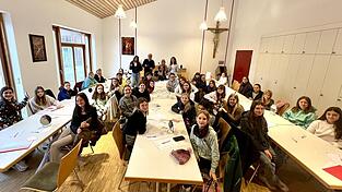 Der Workshop hat den Mädchen großen Spaß gemacht. Der Workshop hat den Mädchen großen Spaß gemacht.