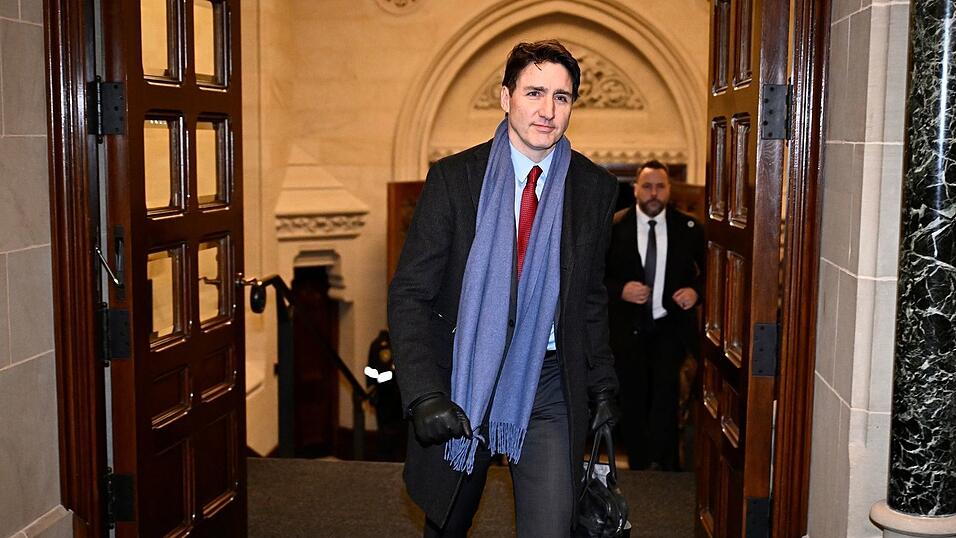 Trudeau kündigt Gegenzölle an.