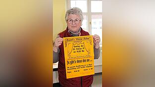 Zeitungsartikel und Plakate mit dem jeweiligen Motto des Abends hat Edith Brantl sorgsam aufgehoben. Zeitungsartikel und Plakate mit dem jeweiligen Motto des Abends hat Edith Brantl sorgsam aufgehoben.