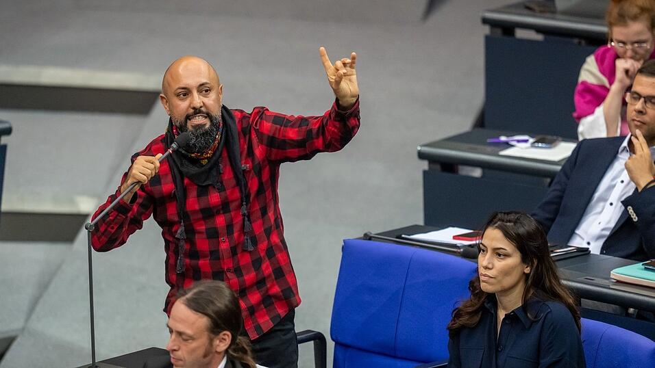 Ferat Kocak ist Sprecher der Linksfraktion f&uuml;r Antifaschismus und Antirassismus. (Archivbild)