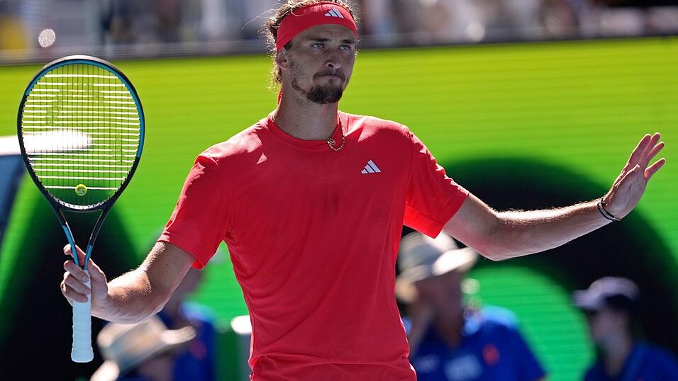 Alexander Zverev entschuldigte sich für seinen vorzeitigen Halbfinalsieg. Alexander Zverev entschuldigte sich für seinen vorzeitigen Halbfinalsieg.