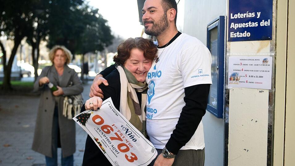Der Hauptgewinn bei der diesj&auml;hrigen Jesuskind-Lotterie entf&auml;llt dieses Jahr auf die Losnummer 06.703.