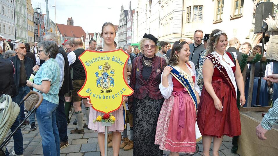 Viele Landshuter feierten am Freitag auf der Dult.&nbsp;