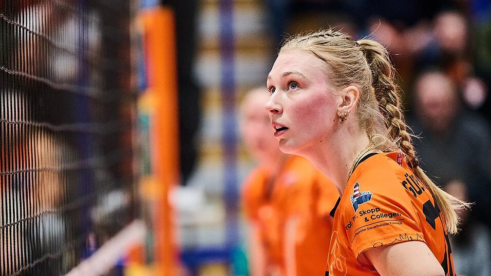 Ist in Straubing schnell heimisch geworden: Au&szlig;enangreiferin Paula G&uuml;rsching.