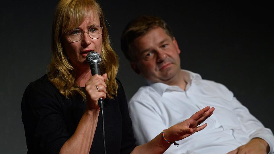 Linke und CDU? Das müssen die Spitzenkandidaten Eva von Angern und Sven Schulze besprechen. (Archivbild) Linke und CDU? Das müssen die Spitzenkandidaten Eva von Angern und Sven Schulze besprechen. (Archivbild)