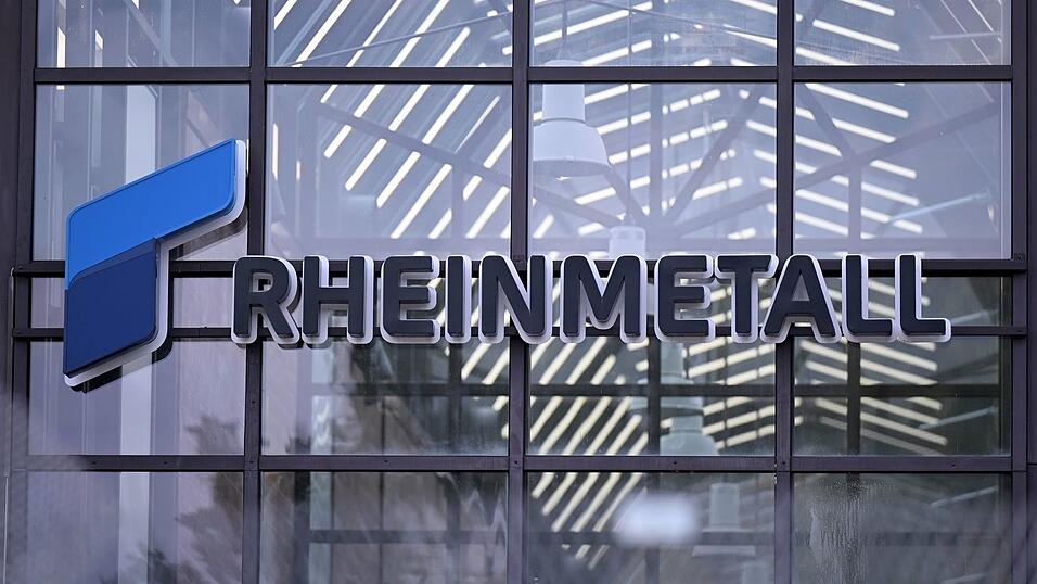 Rheinmetall fertigt für die Bundeswehr mobile Sanitätseinrichtungen. In ihnen sollen in Frontnähe verletzte Soldaten versorgt werden. (Symbolbild) Rheinmetall fertigt für die Bundeswehr mobile Sanitätseinrichtungen. In ihnen sollen in Frontnähe verletzte Soldaten versorgt werden. (Symbolbild)