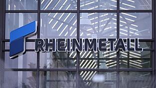 Rheinmetall fertigt für die Bundeswehr mobile Sanitätseinrichtungen. In ihnen sollen in Frontnähe verletzte Soldaten versorgt werden. (Symbolbild)