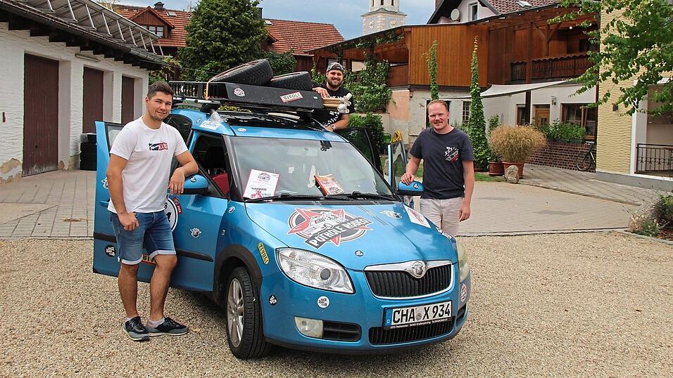 Was war das für ein Tripp (von rechts): Simon Weitzer, Michael Bauer und Andreas Steinkirchner. Was war das für ein Tripp (von rechts): Simon Weitzer, Michael Bauer und Andreas Steinkirchner.