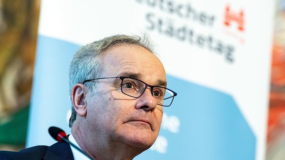 Helmut Dedy vom Deutschen Städtetag sieht Paketautomaten grundsätzlich positiv. (Archivbild)