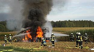 Der Maish&auml;cksler steht in Vollbrand.&nbsp;