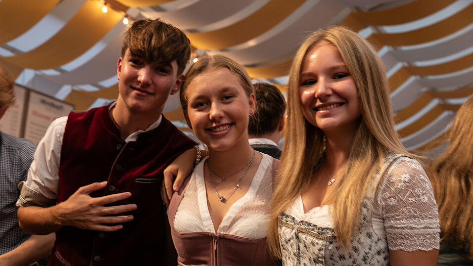 Die Partybilder vom Sonntag, 17. August, aus dem Festzelt Nothaft. Die Partybilder vom Sonntag, 17. August, aus dem Festzelt Nothaft.