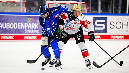 Tigers-Spieler Taro Jentzsch (in Blau) erzielt den Treffer zum 3:1 für die Straubinger im Gäubodencup-Duell mit Nürnberg. Tigers-Spieler Taro Jentzsch (in Blau) erzielt den Treffer zum 3:1 für die Straubinger im Gäubodencup-Duell mit Nürnberg.