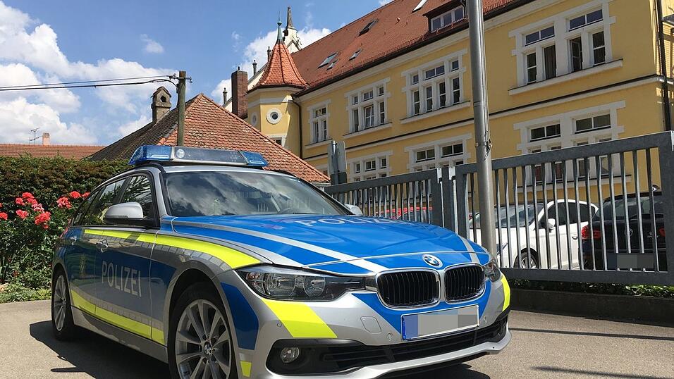 Hier finden Sie aktuelle Polizeimeldungen. (Symbolbild) Hier finden Sie aktuelle Polizeimeldungen. (Symbolbild)