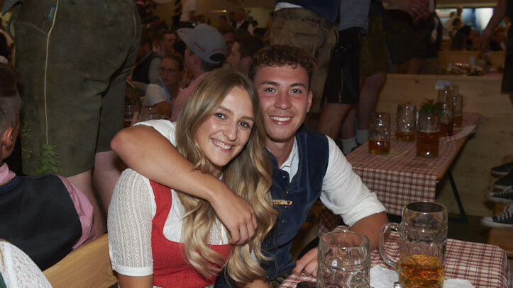 Die Partybilder vom Samstag, 13. August 2022, aus dem Festzelt Lechner.