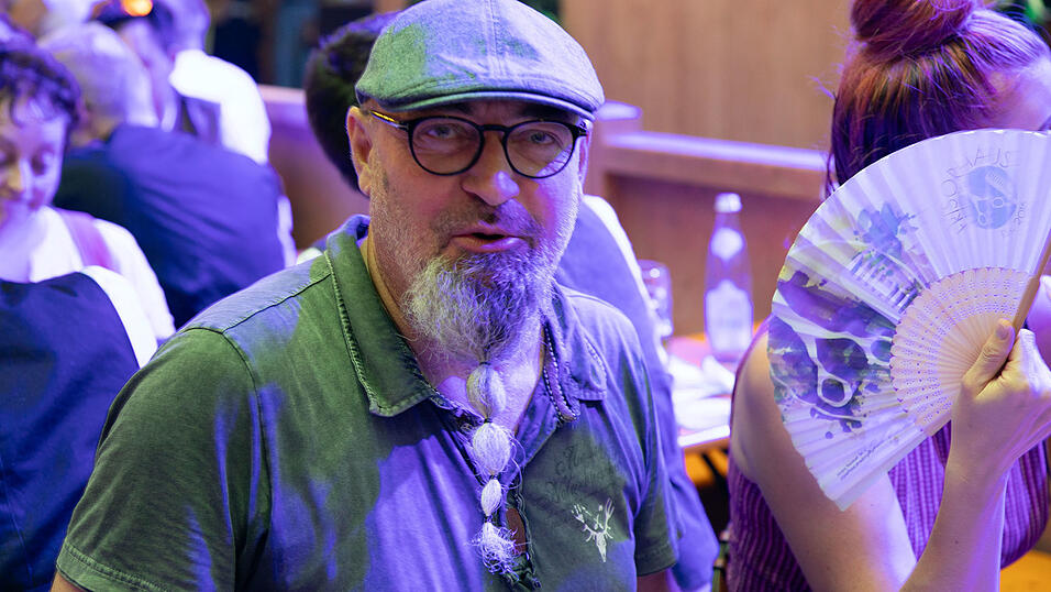 Echte Blasmusikfans lie&szlig;en sich auch den zweiten Auftritt in Folge am Dienstagabend nicht entgehen.