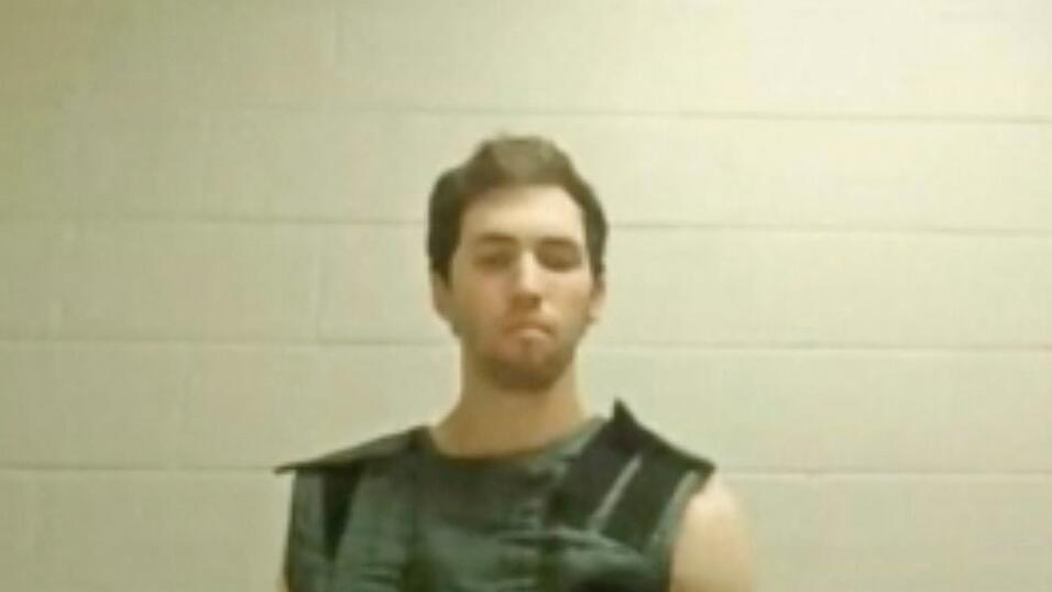 Robinson droht im Falle eines Schuldspruchs die Todesstrafe. Robinson droht im Falle eines Schuldspruchs die Todesstrafe.