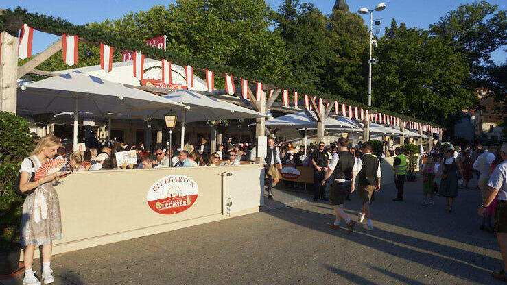 Die Partybilder vom Freitag, 8. August, aus dem Festzelt Lechner. Die Partybilder vom Freitag, 8. August, aus dem Festzelt Lechner.