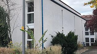 Das ehemalige Jugendwohnheim Don Bosco soll zur Grundschule umgebaut werden. Das ehemalige Jugendwohnheim Don Bosco soll zur Grundschule umgebaut werden.