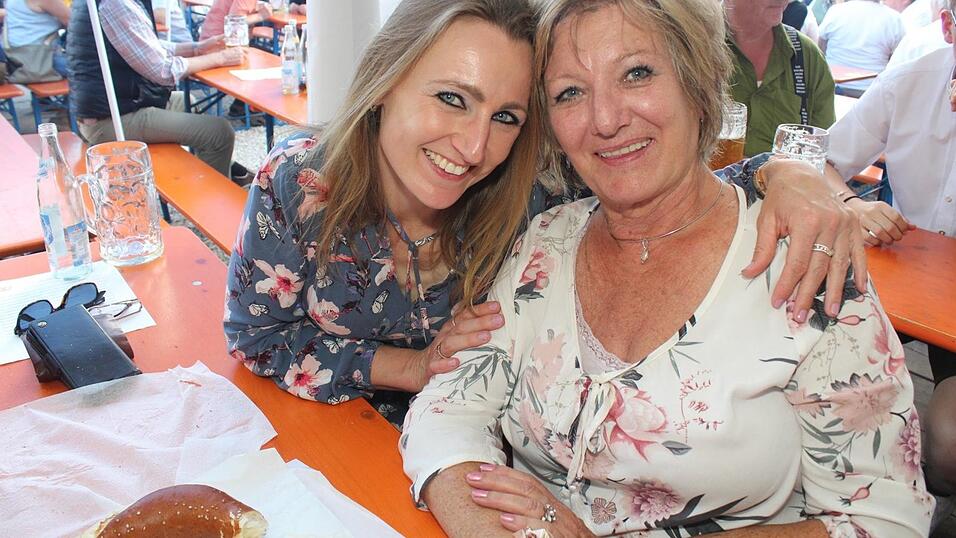 Zur Musik von Headless wurde ausgelassen gefeiert.