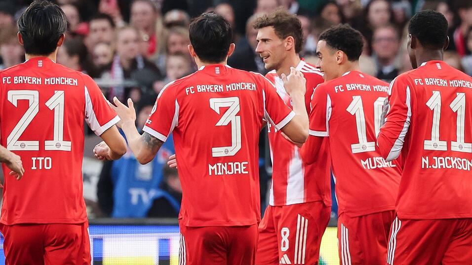 Der FC Bayern und sein Rekordtorschütze Leon Goretzka nach dem 5:0 beim FC St. Pauli. Der FC Bayern und sein Rekordtorschütze Leon Goretzka nach dem 5:0 beim FC St. Pauli.