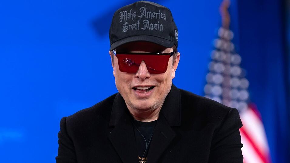 Elon Musk will seine KI-Firma gem&auml;&szlig; den W&uuml;nschen von US-Pr&auml;sident Donald Trump umbenennen. (Archivbild)