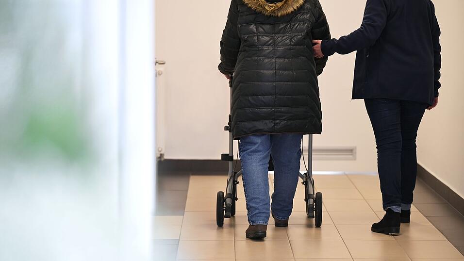 Nur die wenigsten Wohnungen in Wörth sind barrierefrei. Das kann im Alter zu einem echten Problem werden. Nur die wenigsten Wohnungen in Wörth sind barrierefrei. Das kann im Alter zu einem echten Problem werden.