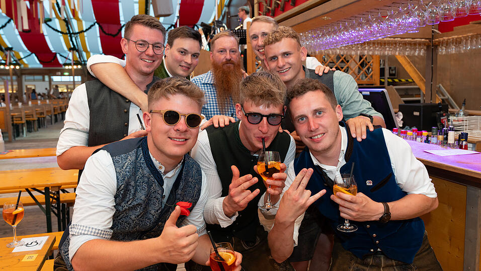 Die Partybilder vom Sonntag, 11. August 2024, aus dem Festzelt Kr&ouml;nner.