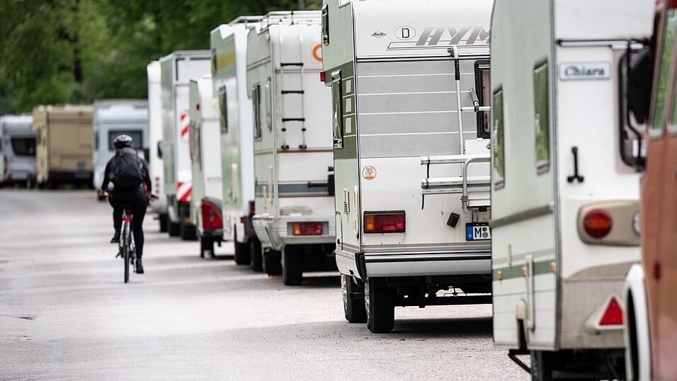 In München häuften sich zuletzt die Diebstähle von abgestellten Wohnmobilen. (Symbolbild) In München häuften sich zuletzt die Diebstähle von abgestellten Wohnmobilen. (Symbolbild)