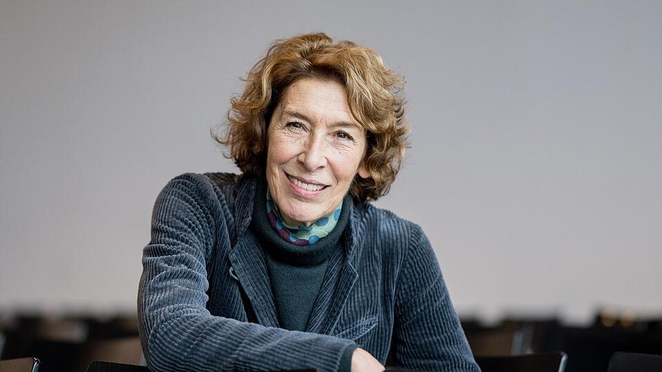 Adele Neuhauser, bekannt aus dem Wiener &laquo;Tatort&raquo;, sieht Filmschaffende in der Pflicht, Sehgewohnheiten und Gewohnheiten, rein gesellschaftlich, zu hinterfragen, wie sie der dpa erz&auml;hlte. (Archivbild)