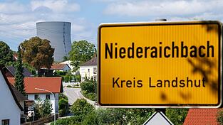 In der Gemeinde Niederaichbach soll ein Batteriegroßspeicher angesiedelt werden. (Archivbild) In der Gemeinde Niederaichbach soll ein Batteriegroßspeicher angesiedelt werden. (Archivbild)