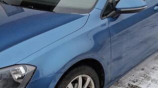 Blaue Autos scheinen besonders zu sein... Blaue Autos scheinen besonders zu sein...