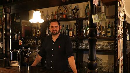 Lukas Geier, der neue Chef im „Unicorne Inn“