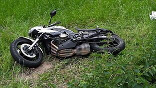 Tödlicher Motorradunfall zwischen Rotthalmünster und Malching.