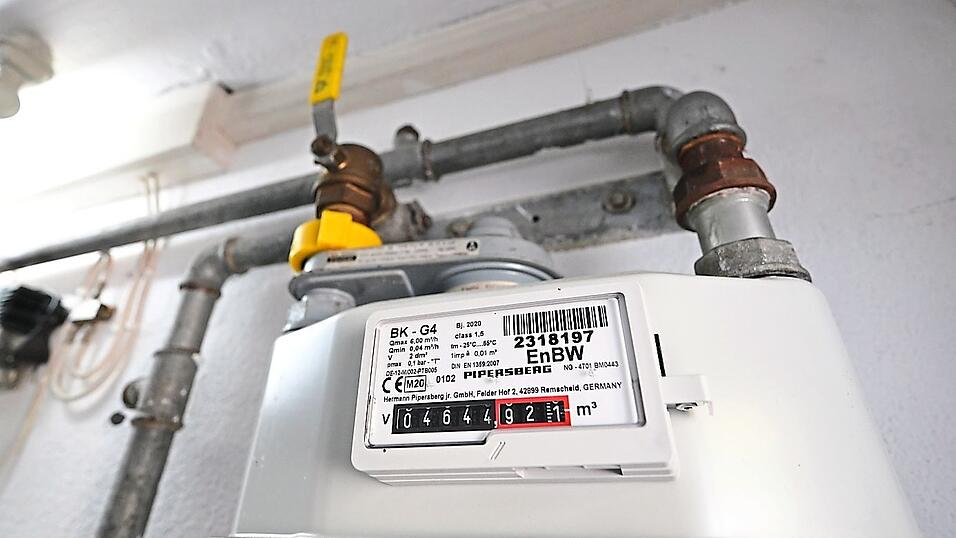 Wer sich ab 2029 beim Heizungstausch für eine Öl- oder Gasheizung entscheide, müsse einen Bioanteil von zehn Prozent in seinem Gas/Öl haben, erklären die Verhandler von Union und SPD. Wer sich ab 2029 beim Heizungstausch für eine Öl- oder Gasheizung entscheide, müsse einen Bioanteil von zehn Prozent in seinem Gas/Öl haben, erklären die Verhandler von Union und SPD.