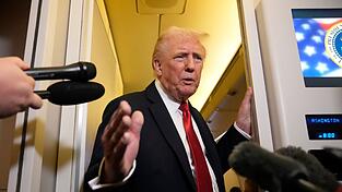 US-Präsident Donald Trump spricht sich für ein Einfrieren des Frontverlaufs aus.