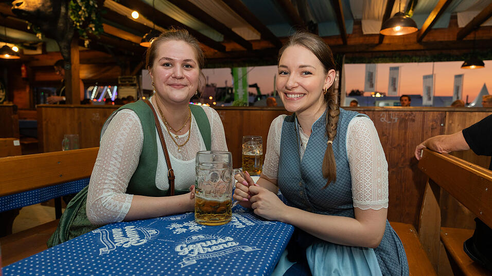 Die Partybilder vom Montag, 21. August 2023, aus dem Festzelt Wenisch. Die Partybilder vom Montag, 21. August 2023, aus dem Festzelt Wenisch.