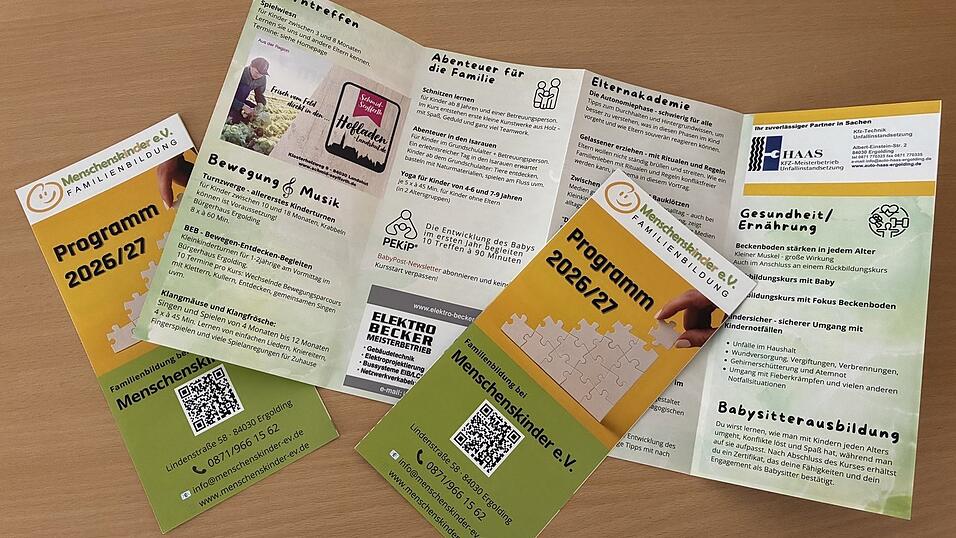 Der neue Programmflyer bietet eine Übersicht über sämtliche Kurs- und Beratungsangebote bei Menschenskinder. Der neue Programmflyer bietet eine Übersicht über sämtliche Kurs- und Beratungsangebote bei Menschenskinder.