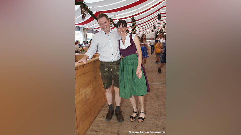 Die Partybilder von Dienstag, 16. August 2022, aus dem Festzelt Lechner.