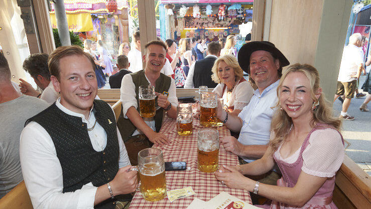 Die Partybilder vom Donnerstag, 14. August, aus dem Festzelt Lechner. Die Partybilder vom Donnerstag, 14. August, aus dem Festzelt Lechner.